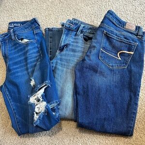 3 American Eagle Women’s Jeans – Size 8 – Great Condition